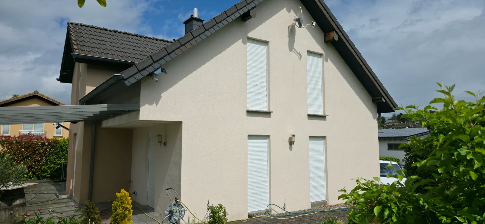 fassadenreinigung-haus-1